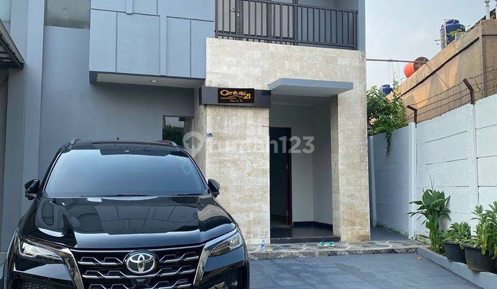 Disewakan Rumah DiPremier Riviera  Bagus Siap Huni Rawamangun  1