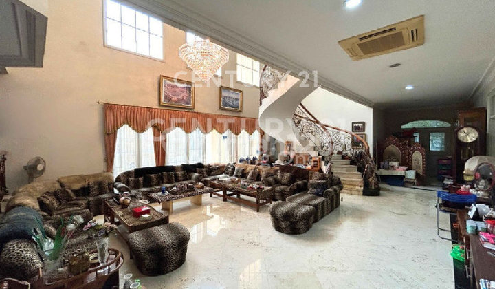 Rumah Ekslusif Di Jantung Mega Kuningan  Pusat Bisnis 