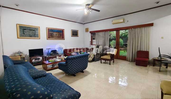 Rumah Terawat Shm Di Jl. Martimbang, Kebayoran Baru, Jakarta Selatan