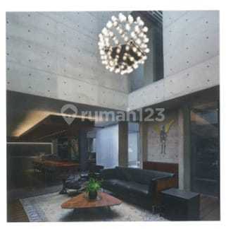 Rumah Mewah di Kebayoran Baru