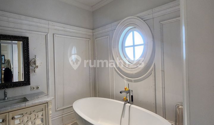 Luxury House in Mega Kuningan South Jakarta 2