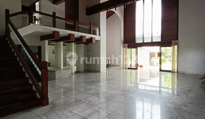 Rumah Disewa di Kuningan