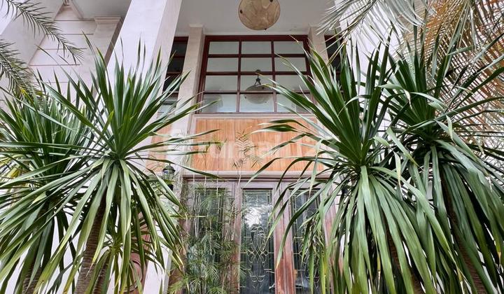 Nice House in Widya Chandra Kebayoran Baru 1
