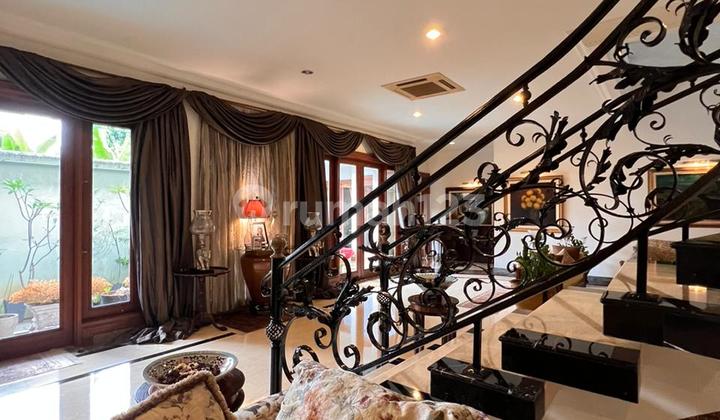 Nice House in Widya Chandra Kebayoran Baru 2