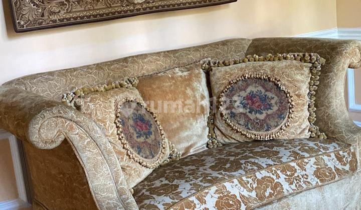 Nice House for Rent in Menteng 2