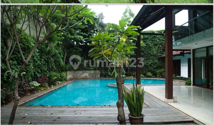 Rumah Bagus SHM di Kemang 2