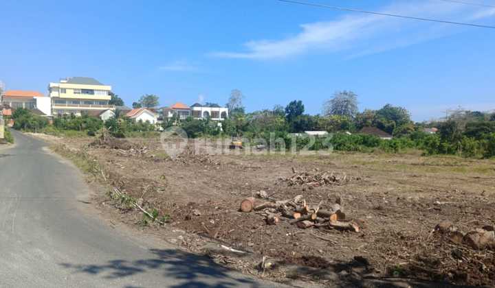 Land for Rent Ready to Build in Ungasan, Badung, Bali Starting from 2 Ares. Land for Rent Ready to Build in Ungasan, Badung, Bali Starting from 2 Ares.