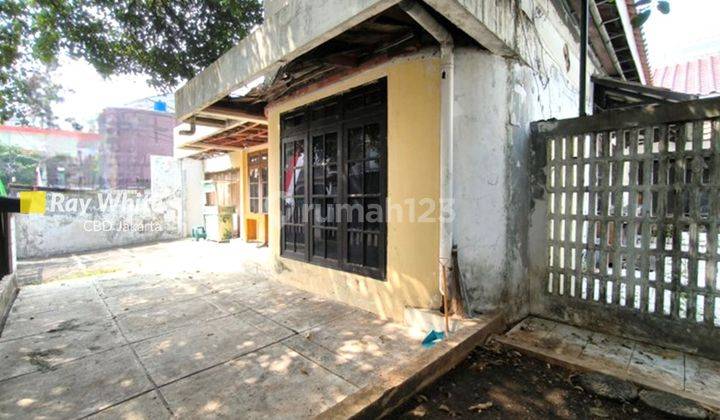 RUMAH TUA HITUNG TANAH LOKASI STRATEGIS DI TEBET - Jakarta Selatan 1