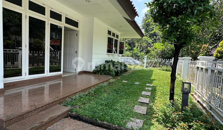 Rumah Mewah di Lingkungan Exclusive Tebet Mas JakSel