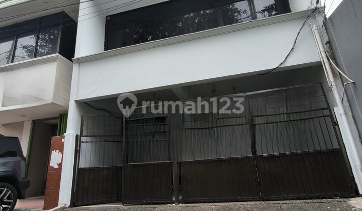 Rukan Jl Cisanggiri- Lokasi Strategis Cocok untuk Kantor, Ruang Usaha & Tempat Tinggal