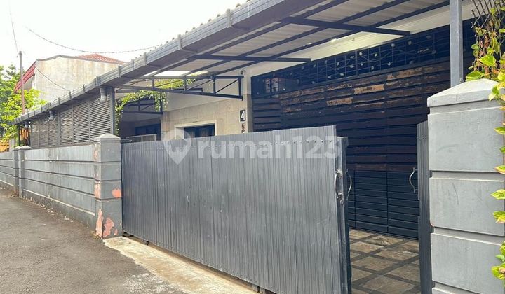 Rumah Siap Huni Lokasi Strategis di Tebet Jakarta Selatan
