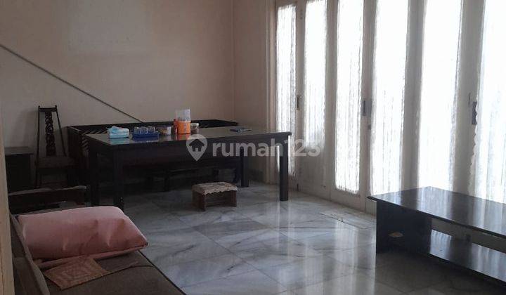 rumah 1 lantai, terawat dan siap huni 3