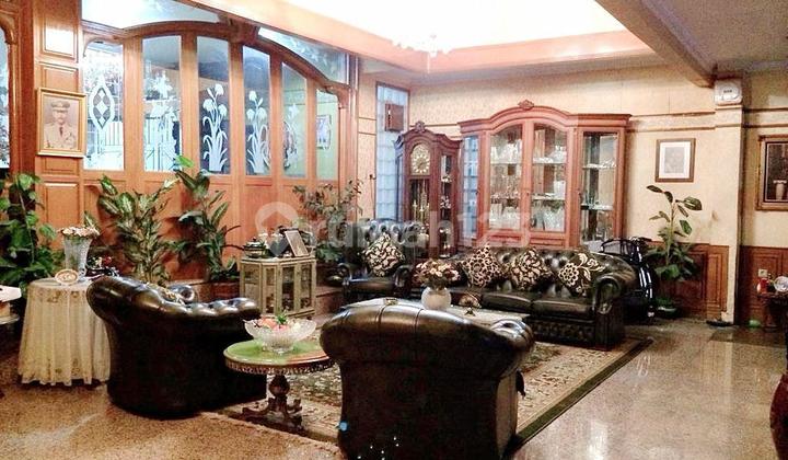 Rumah Hook Dalam Kompleks di Lebak Bulus 2