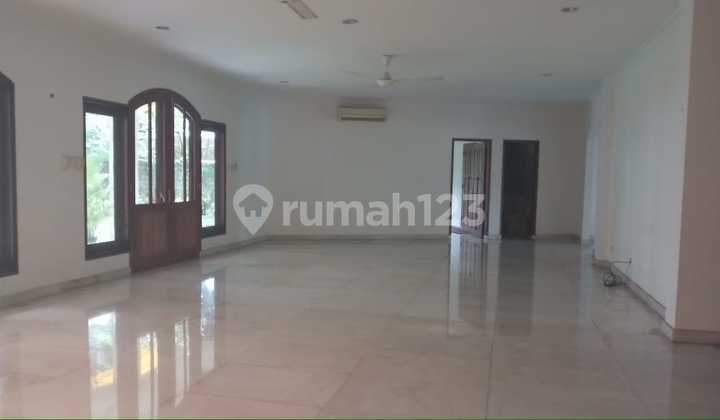 For Sale: Old House Including Land Calculation in Pondok Indah Area, South Jakarta