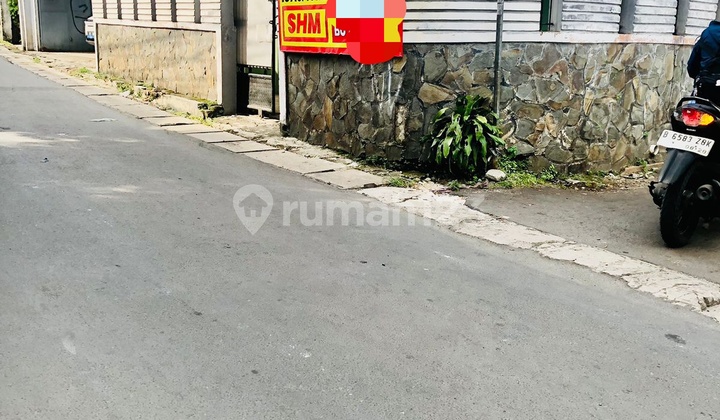 Hook House South Jakarta, Location Near Andara Toll Gate 2