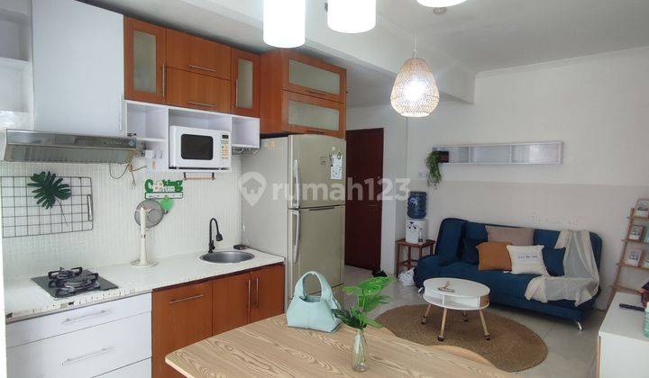 Apartemen Sudirman Park 2BR Lantai Rendah Furnished Cantik 1