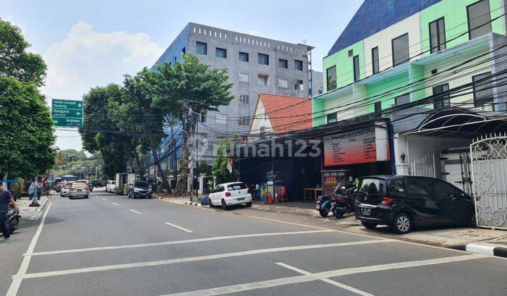GEDUNG 2 LANTAI ZONASI KOMERSIAL DI GUNTUR 1