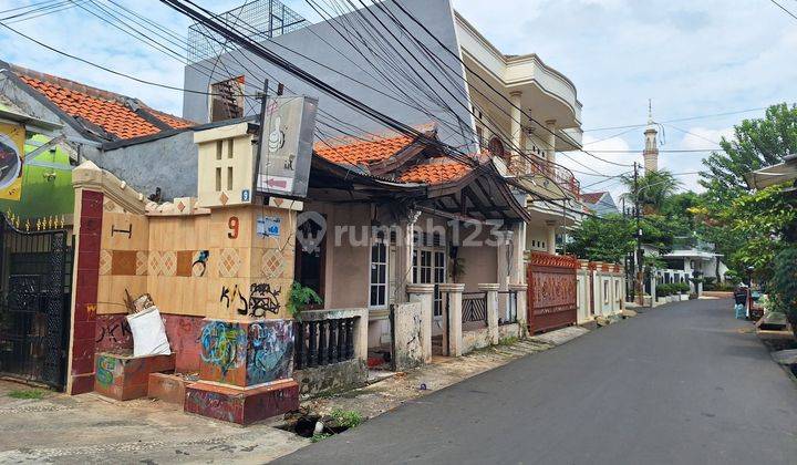 Rumah di Utan Kayu Matraman Strategis Kemana Saja 2