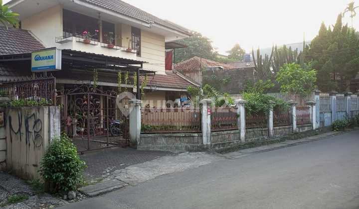 House in Rempoa Near South Jakarta Very Serene House in Rempoa Near South Jakarta Very Serene