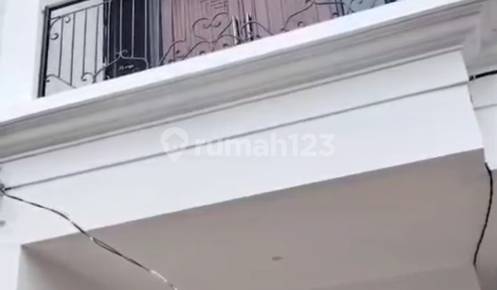 Rumah Keren Harga Minimalis di Jaksel Skena