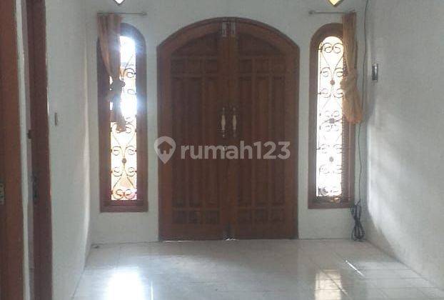 Rumah Siap Huni Dalam Komplek Griya Jakarta 2