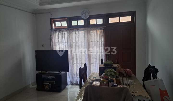 Termurah Dikelasnya!! Rumah di Menteng Jakpus
