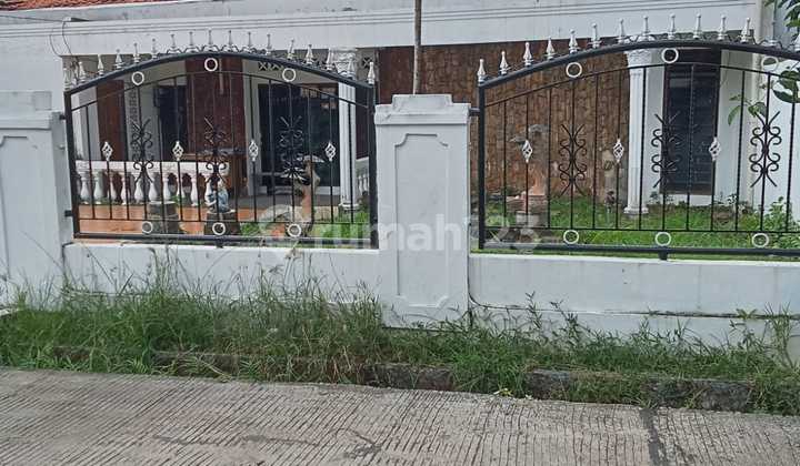 Rumah Hitung Tanah Dikomplek Depkes 2 Jatibening