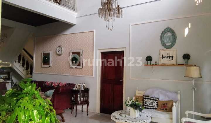 Rumah Aestetich Vintage Jatibening Baru Komplek 2
