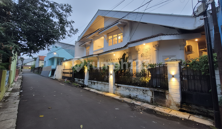 Buc Cash!! Rumah Furnished di Jatibening Buc Cash!! Rumah Furnished di Jatibening
