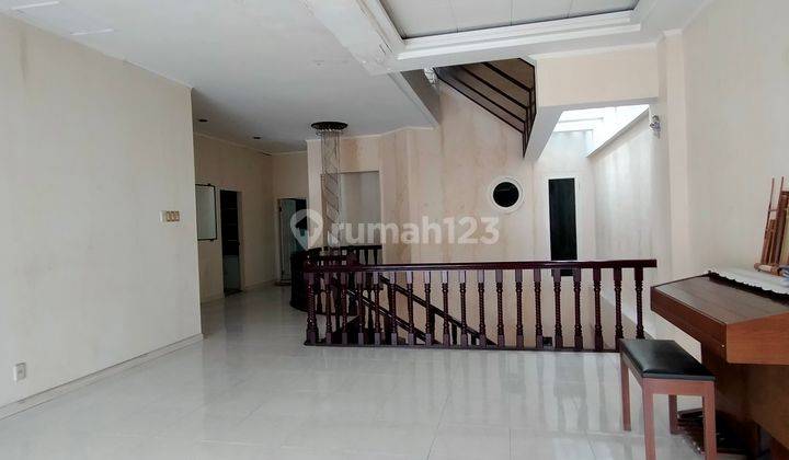 Rumah Nyaman Komplek Elite Taman Polonia Medan  2