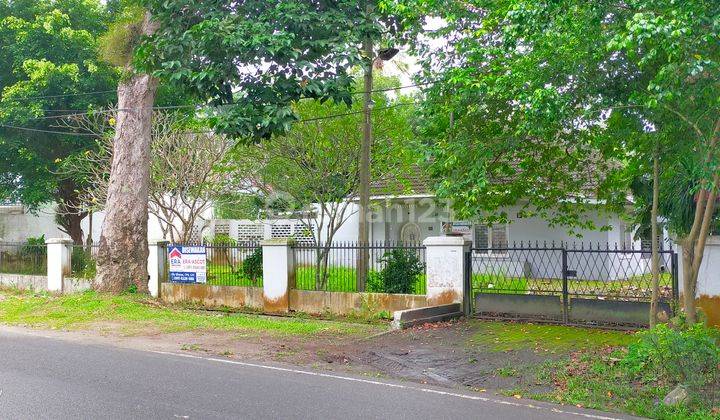 Rumah Lokasi Prime Inti Kota Jalan H. Misbah Medan Maimun 1