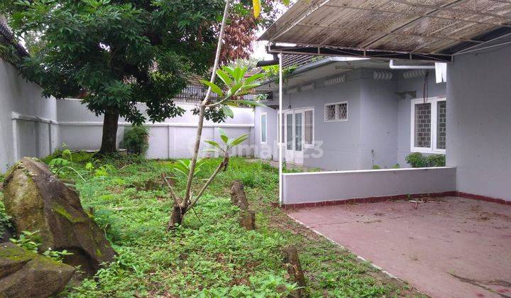 Rumah Lokasi Prime Inti Kota Jalan H. Misbah Medan Maimun 8