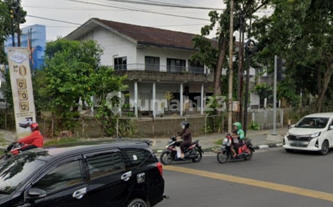 Tanah Hook Lokasi Prime Jalan P. Diponegoro, Medan Polonia