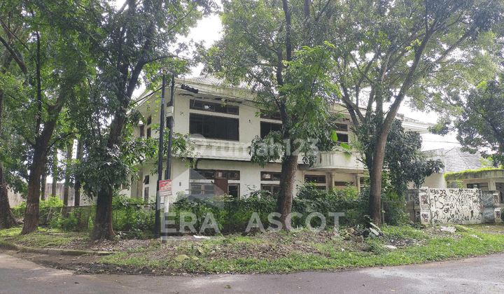 Rumah Hook Lokasi Prime Jalan Kolonel Mas Kadiran, Medan Maimun 1