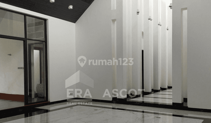 Rumah Mewah Lux Lokasi Elite Jalan Linggarjati, Medan Maimun 2