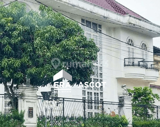 Rumah Hook Inti Kota Komplek Elite Taman Malibu, Medan Polonia 1