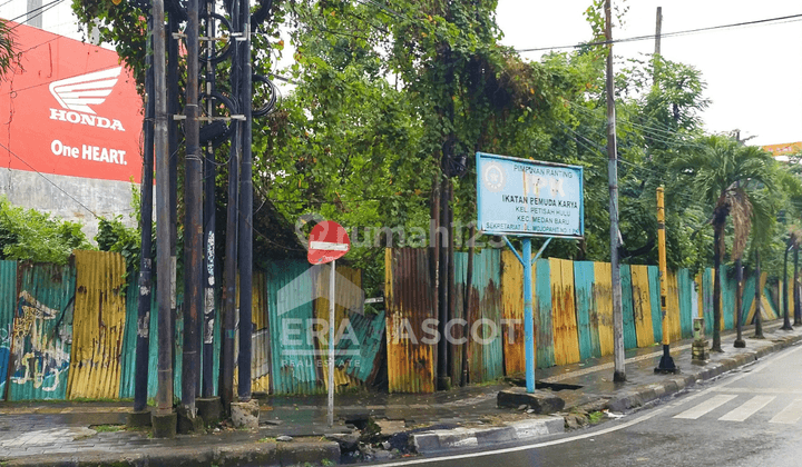 Tanah Komersial Hook Lokasi Prime Jalan S. Parman, Medan Petisah