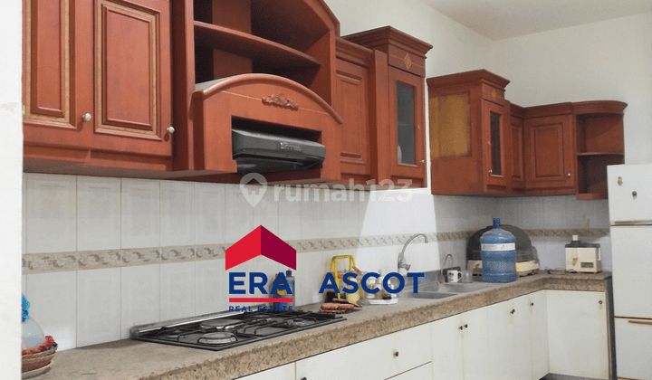 Rumah Inti Kota Komplek Villa Polonia Indah, Medan Polonia