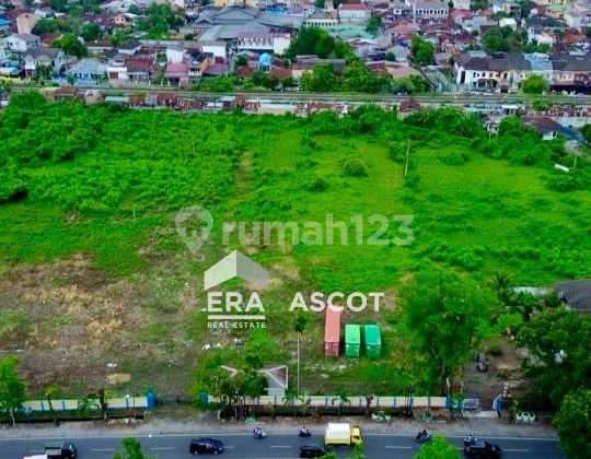 Tanah Komersial Luas 2,5 Ha Strategis Jl. Yos Sudarso Medan Barat