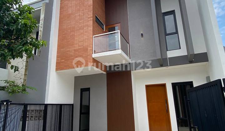 Rumah Baru Siap Huni  Bagus Tengah Kota Sayap BKR Regol Bandung
