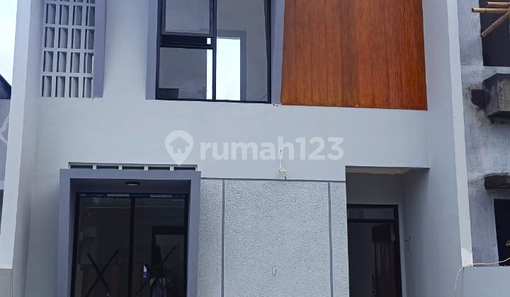 Rumah Baru 2 Lantai Minimalis Baru Di Terminal Cicaheum Bandung