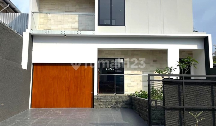 Rumah Baru Modern Minimalis Perumahan Setiabudi Sukasari Bandung