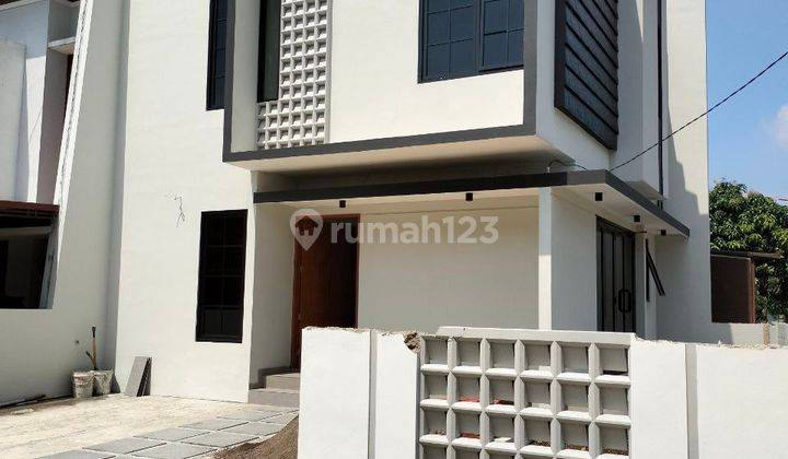 Rumah Bagus Hot Listing Strategis Margahayu Raya Ciwastra Bandung 1