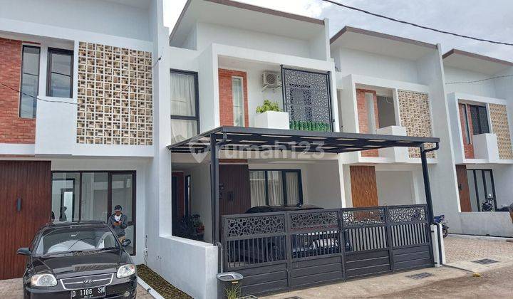 Rumah Pintar Bagus 2 Lantai Dekat Masjid Bumi Panyileukan Bandung 1