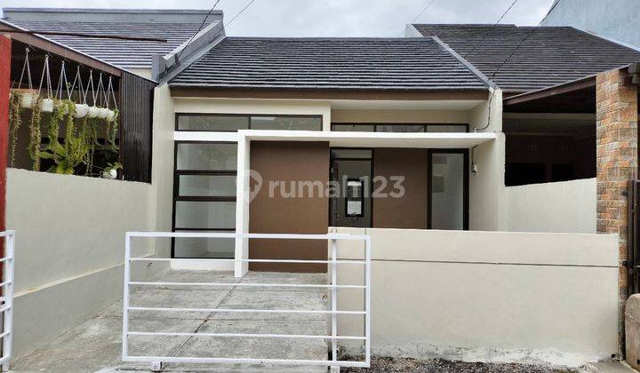 Rumah Minimalis Modern Di Pasir Pogor Ciwastra Buah Batu Bandung 1