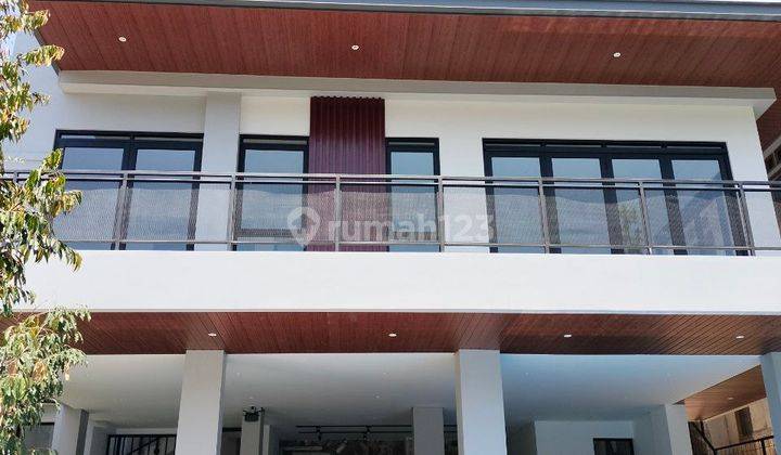 Rumah Villa Mewah Di Resort Dago Pakar Coblong Kota Bandung SHM 1