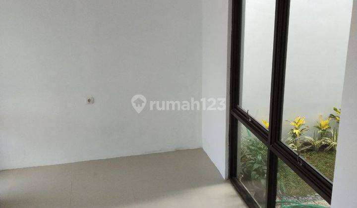 Rumah Bagus Di Kawasan Komplek Ramai Cipadung Cibiru Bandung SHM 2