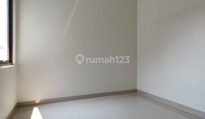 Rumah Baru Minimalis 2 Lantai Di Komplek Riung Hegar Kota Bandung 2