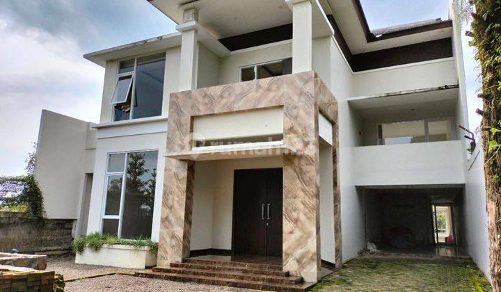 Rumah Mewah Murah Ala Villa Di Lembang Pusat Wisata Di Bandung 1