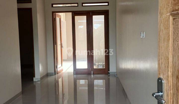 Rumah Modern Minimalis Siap Huni Di Cluster Sariwangi Bandung SHM 2